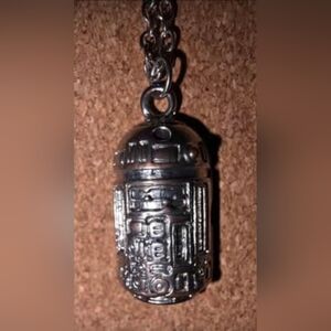 Star Wars R2D2 Necklace
